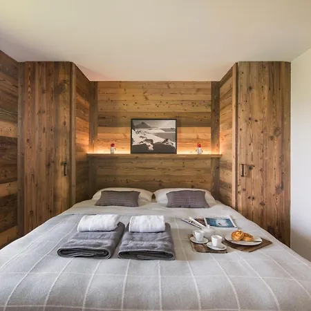 Capricorne Alpine Chique Sauna Chalet